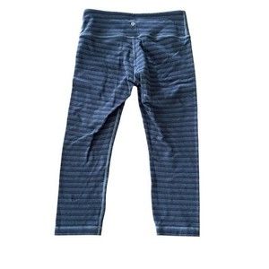 Lululemon Athletica Leggings Black Striped Capri Yoga Jogging‎ Workout Size 6